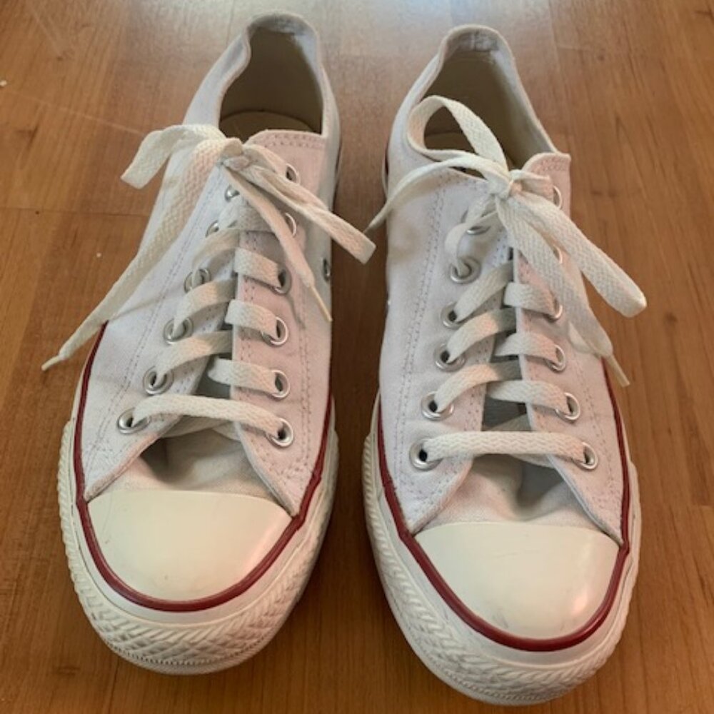 Converse All Star white sneakers very little wear size 8 womens size 6 mens